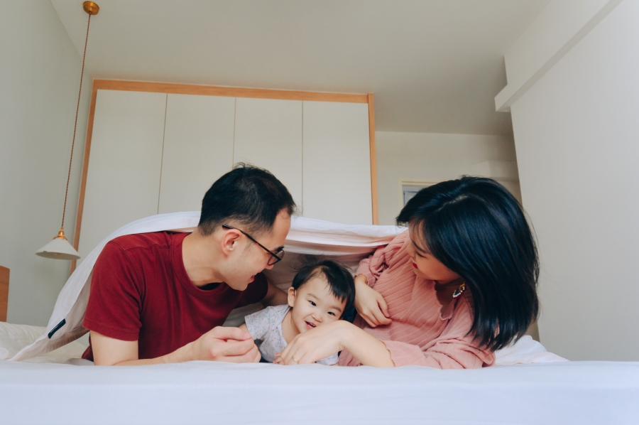 Singapore Couple And Family Photoshoot With Toddler At Home by Toh on OneThreeOneFour 31