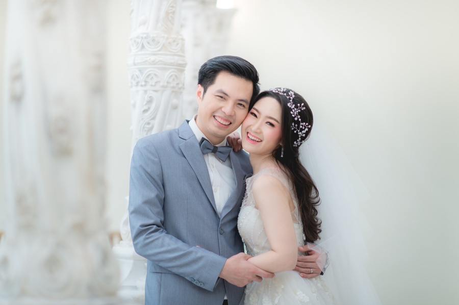 Bangkok Pre-Wedding Photoshoot In Benedict Studio by Nat on OneThreeOneFour 21