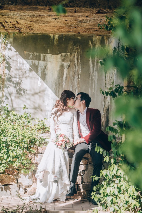 S & C Korea Outdoor Pre-Wedding Photoshoot At Seonyudo Park & Yeonnam-dong by Jongjin on OneThreeOneFour 14