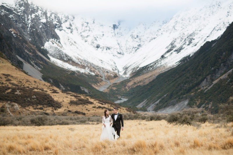 New Zealand Mount Cook Prewedding Photoshoot with Singaporean Couple by Mike on OneThreeOneFour 11